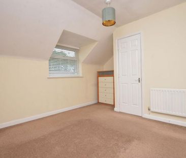 2 bedroom townhouse to rent - Photo 4