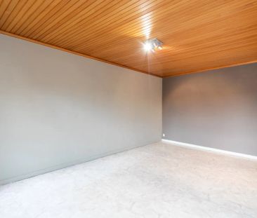 Ruim appartement met 2 slpk, bergruimte en parkeerplaats - Photo 6