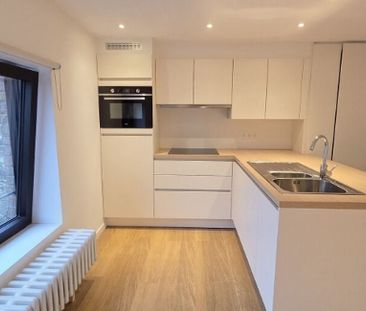 Appartement te huur in Brugge voor € 895 met 2 slaapkamers - Photo 3