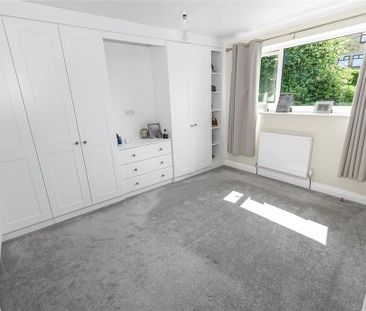 3 bedroom detached house to rent - Photo 4