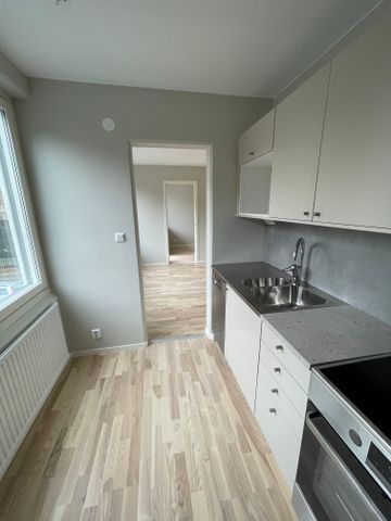 Slottsgränd, Uppsala - Photo 2