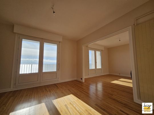 Location Appartement 3 pièces 77m² STE ADRESSE 76310 - Photo 1