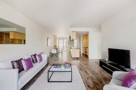 2 Bed, 2 Bath - Photo 2