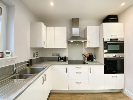 Gilroy Road, The Shore, Edinburgh, EH6 6AR - Photo 5