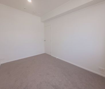 Freshly Renovated in a Prime Location - Photo 1