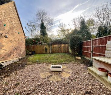 2 bedroom End Terraced House to let - Photo 1