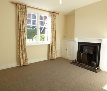 2 bedroom coach house to rent - Photo 6