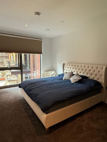 2 Bed Flat, Viaduct Gardens, SW11 - Photo 4