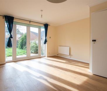 2 bedroom terraced house to rent - Photo 3