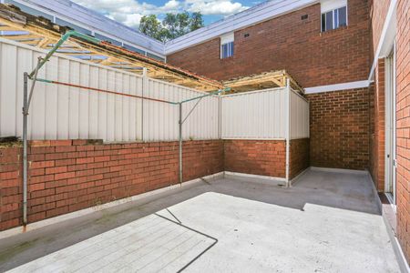 Unit 8/17-19 Edgeworth David Avenue, Hornsby - Photo 4