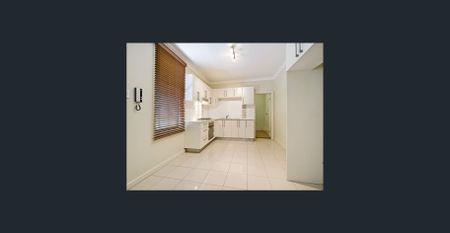 Semi-Detached Haven Steps from Ashfield Park - Photo 4