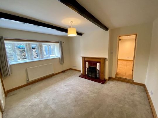 2 bedroom cottage to rent - Photo 1