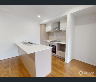 30 Carcoola Rise, Clyde North, Vic 3978 - Photo 5