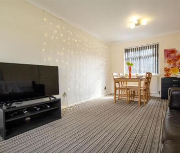 2 bedroom house to rent - Photo 2