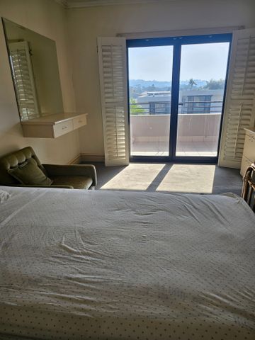 North Bondi - Photo 2