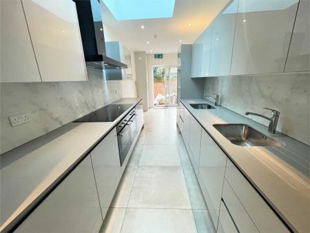 Kingsley Road, Hounslow East - Photo 4