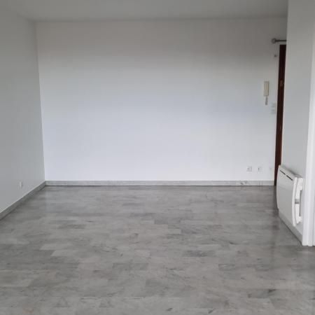 Location Appartement 1 pièce 33m² CAGNES SUR MER 06800 - Photo 1