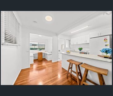 CHARMING 3 BEDROOM HOME WITH POLISHED TIMBER FLOORS - Photo 6