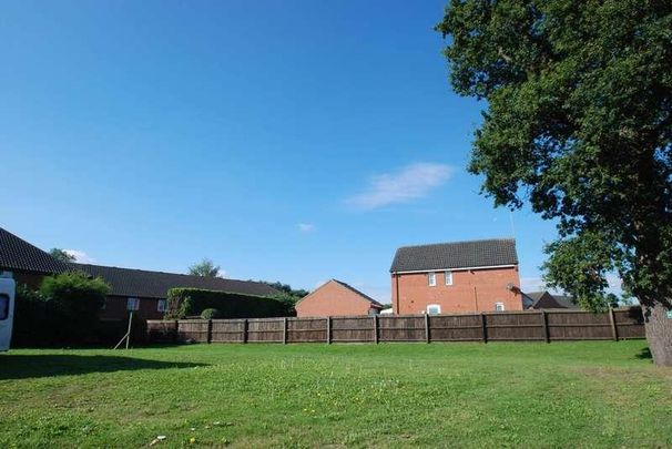Holt Road, Norwich, NR10 - Photo 1