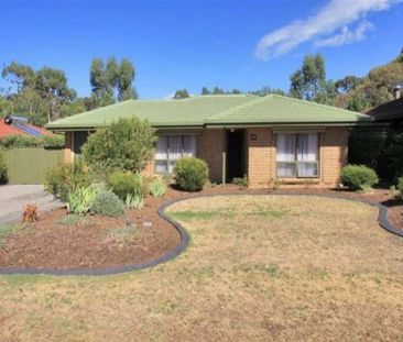 4-Bedroom Family Home in Prime Aberfoyle Park Location - Photo 2