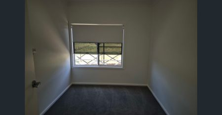 COUNTRY COTTAGE - MINUTES FROM TOWN! - Photo 4