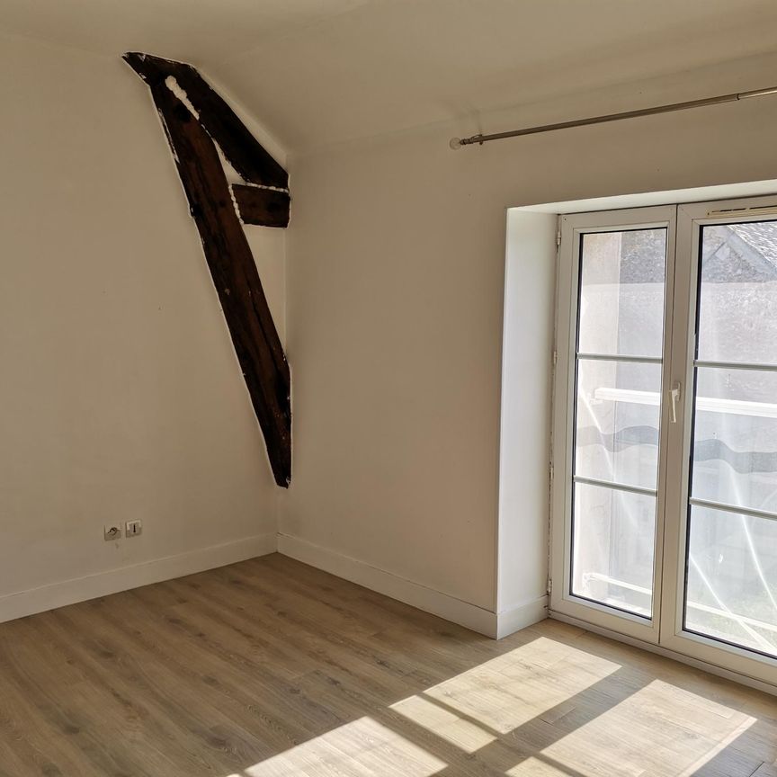Appartement F2 avec une place de parking privative - Photo 1