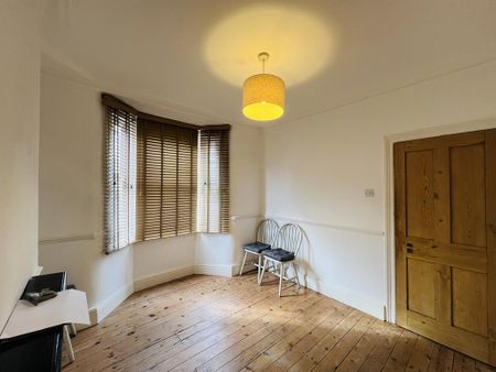 3 bedroom terraced house to rent - Photo 4