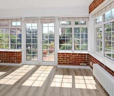 Stewart Close, Chislehurst, Kent, BR7 - Photo 1