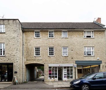 Blandford Court, Woodstock, Oxfordshire, OX20 1UY - Photo 3