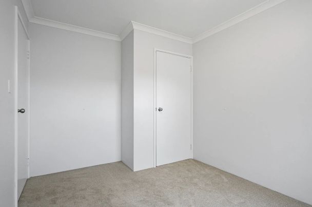 Four Bedroom Home in a Prime Location! - Photo 1