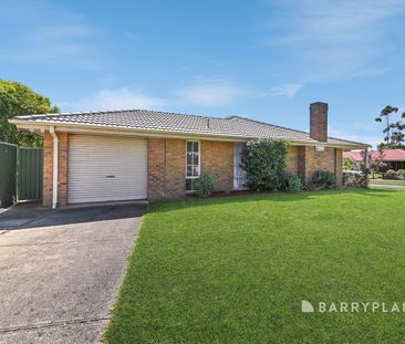 Family Home in Prime Location - Photo 2