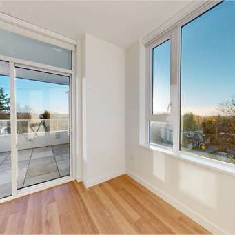 PLEASE READ DESCRIPTION, 2B2BA Suite East Village - $1969 - Photo 4