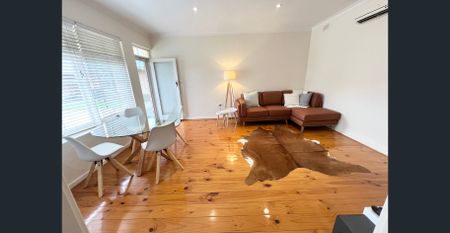 FURNISHED - Single Story Walk to The Bay - Photo 3