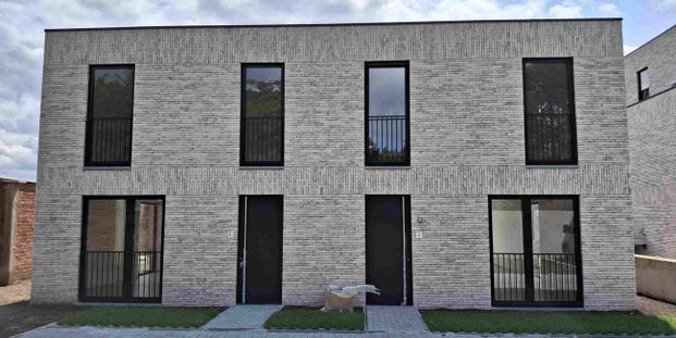 Woning te huur in Lummen voor € 1.375 met 3 slaapkamers - Photo 1