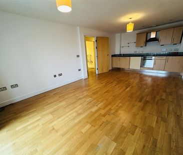 18671088 Three Queens Lane, Bristol - Photo 5