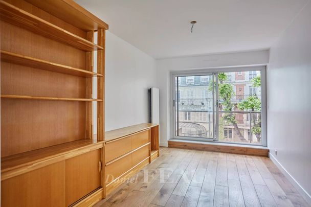 Location appartement, Paris 16ème (75016), 6 pièces, 114.28 m², ref 86468385 - Photo 1