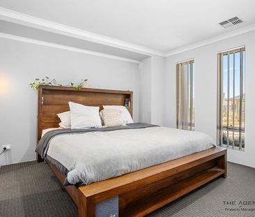 Stunning Modern Home for Lease in Wellard! - Photo 5