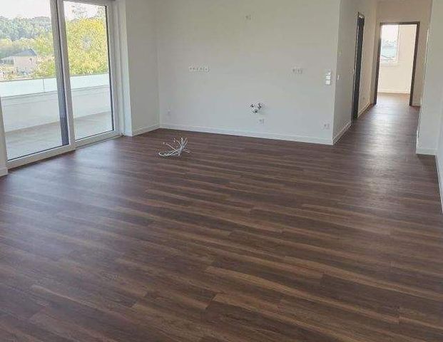 Dachtraum - Ruhig und grün! Große Terrasse, modernes Bad mit freistehender Wanne! - Foto 1