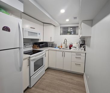 For Lease - 3489 Queenston Drive Unit# Basement apartment, Mississa... - Photo 4