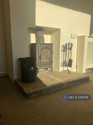 2 bedroom bungalow to rent - Photo 1