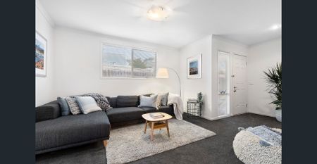 2 Bedroom Townhouse beach side - Photo 2