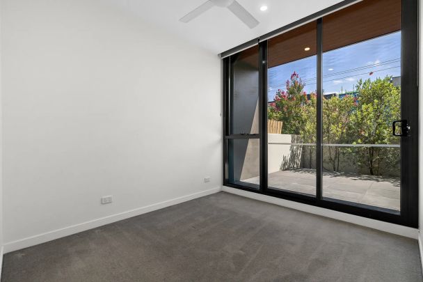 G12/125 Francis Street, - Photo 1