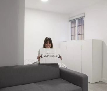 Studio for rent in Embajadores - Photo 1