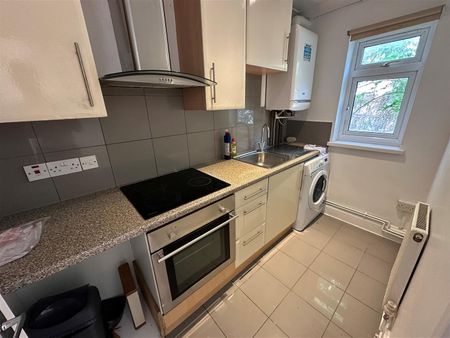 Nelson Road, HA7 4ES, Stanmore - Photo 2