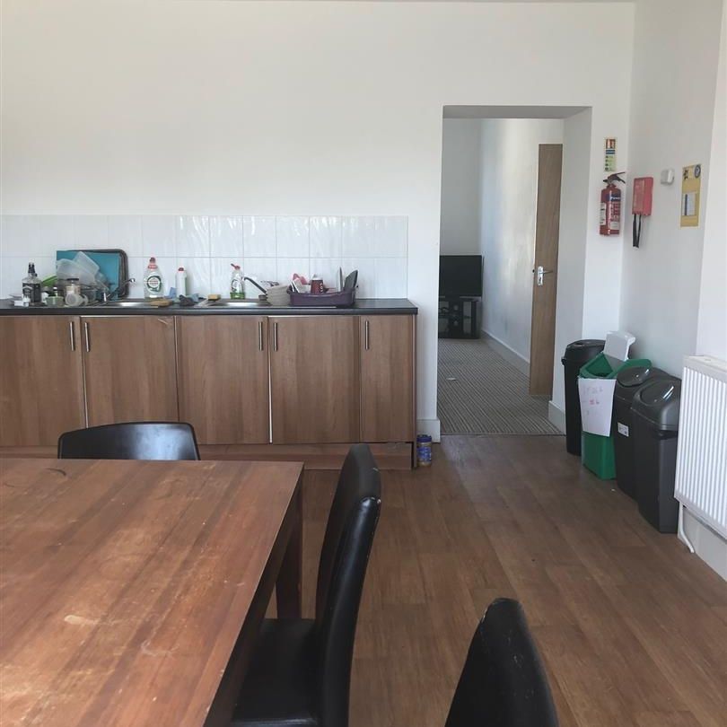 Grove House, Flat 3 Room 3, Lisson Grove, Plymouth - Photo 1