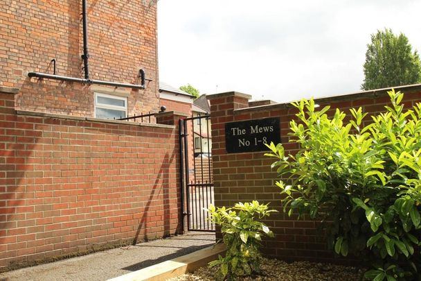 2 bedroom semi-detached bungalow to rent - Photo 1