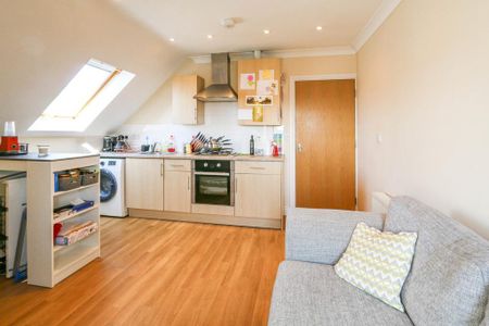 1 bedroom flat to rent - Photo 3