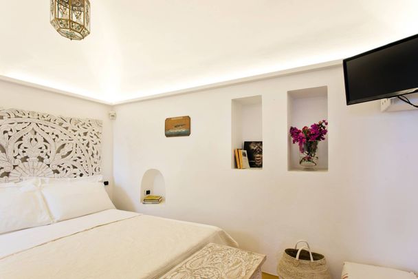 Single Family Home - Photo 1