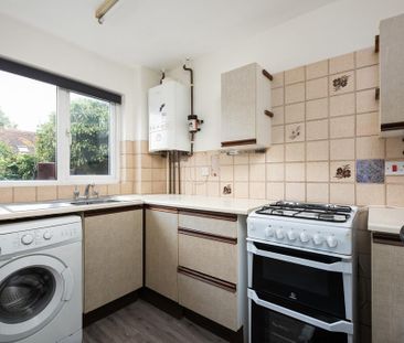 1 bedroom end of terrace house to rent - Photo 2