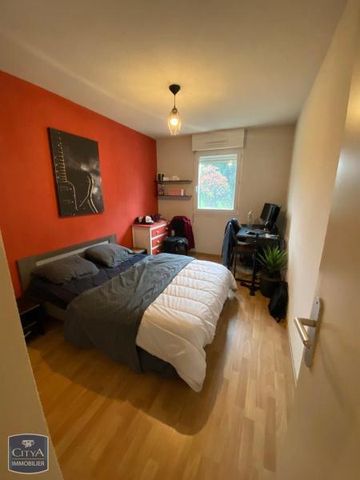 Location Appartement 2 pièces 46m² POITIERS 86000 - Photo 4